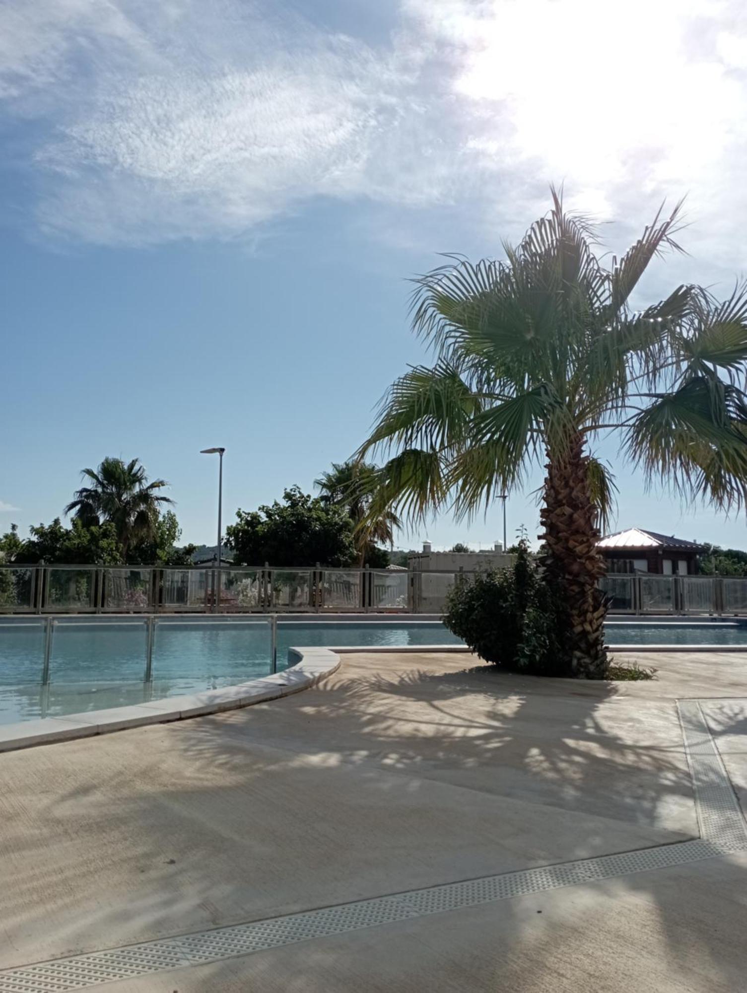 MH 6pers dans camping TOHAPI Port La Nouvelle Extérieur photo